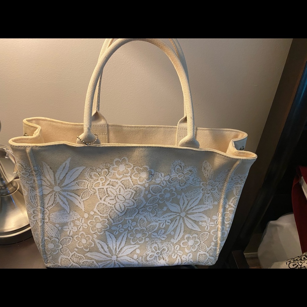 Oscar de la Renta bag